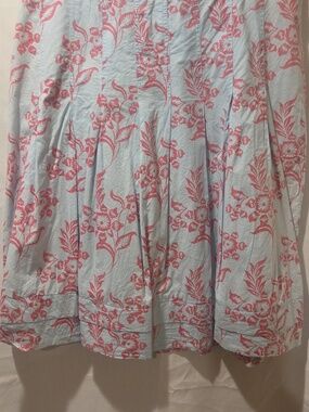 Womens M Flowered Skirt